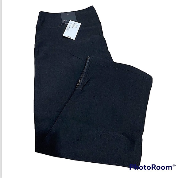 Sz Large Microtwill Zipper Capri - Picture 6 of 7